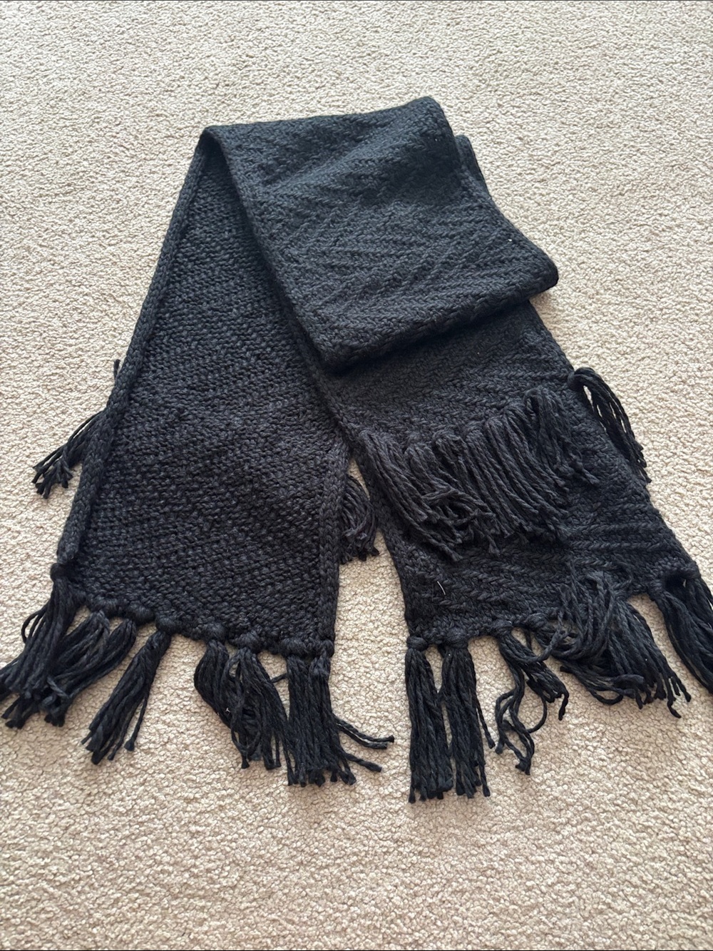 Rebecca Minkoff women’s knit scarf